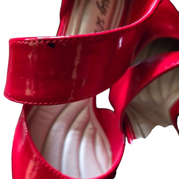 Easy Street Womens Red Patent Leather Heels Size 8 quiet luxury - Picture 5 of 10